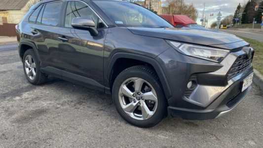 Toyota RAV4 V (XA50), 2019, пробег 109000 км Toyota RAV4 V (XA50), 2019, пробег 109000 км