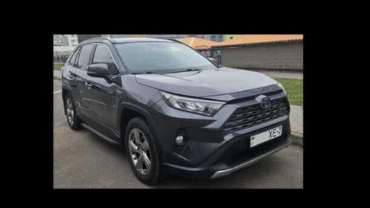 Toyota RAV4 V (XA50), 2019, пробег 130000 км