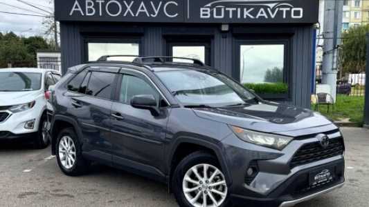Toyota RAV4 V (XA50), 2019, пробег 58905 км Toyota RAV4 V (XA50), 2019, пробег 58905 км
