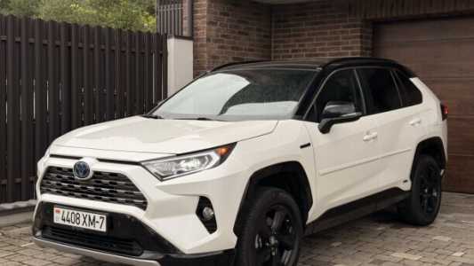 Toyota RAV4 V (XA50), 2019, пробег 90500 км