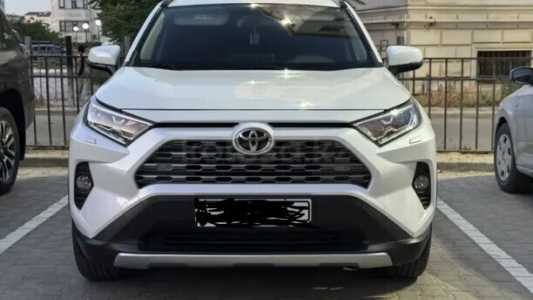 Toyota RAV4 V (XA50), 2020, пробег 162320 км Toyota RAV4 V (XA50), 2020, пробег 162320 км
