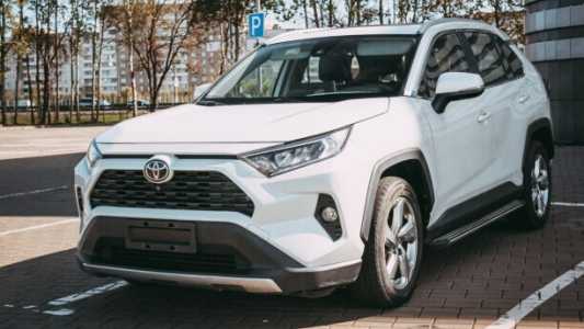 Toyota RAV4 V (XA50), 2020, пробег 43000 км