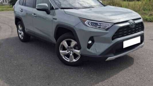 Toyota RAV4 V (XA50), 2021, пробег 110000 км