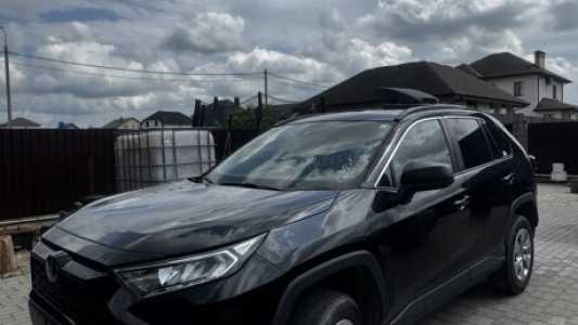 Toyota RAV4 V (XA50), 2021, пробег 125000 км Toyota RAV4 V (XA50), 2021, пробег 125000 км