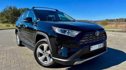 Toyota RAV4 V (XA50), 2021, пробег 36300 км Toyota RAV4 V (XA50), 2021, пробег 36300 км