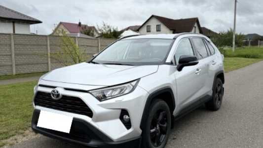 Toyota RAV4 V (XA50), 2021, пробег 45000 км Toyota RAV4 V (XA50), 2021, пробег 45000 км