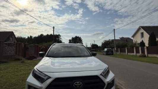 Toyota RAV4 V (XA50), 2024, пробег 17800 км Toyota RAV4 V (XA50), 2024, пробег 17800 км