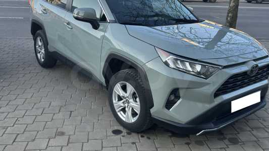 Toyota RAV4 V (XA50)
