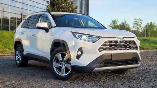 Toyota RAV4 V (XA50)
