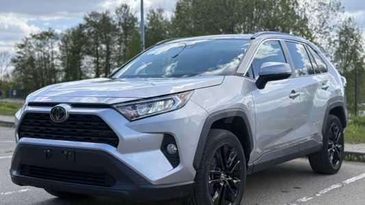 Toyota RAV4 V (XA50)