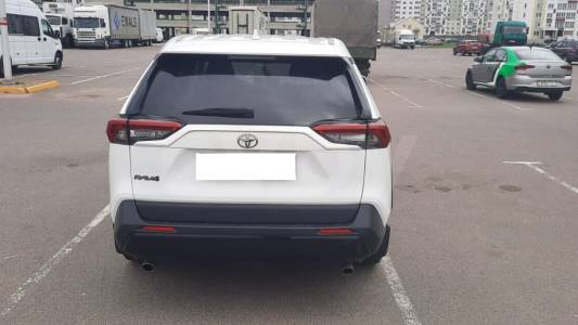 Toyota RAV4 V (XA50)