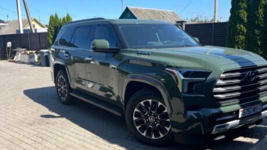 Toyota Sequoia III, 2024, пробег 24000 км Toyota Sequoia III, 2024, пробег 24000 км