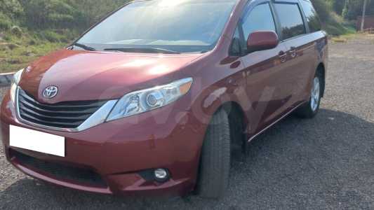 Toyota Sienna III (XL30)