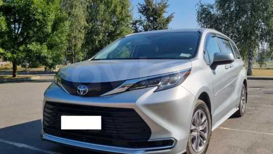Toyota Sienna IV (XL40)