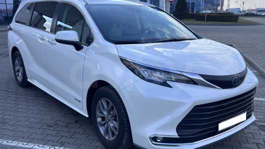 Toyota Sienna IV (XL40)