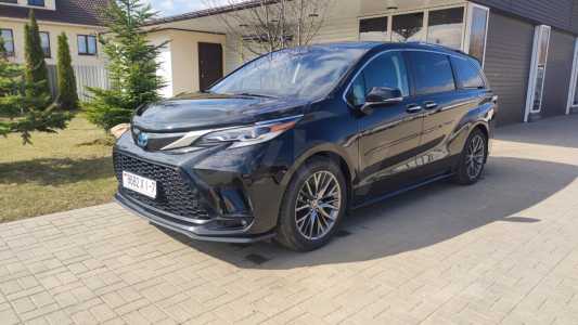 Toyota Sienna IV (XL40)