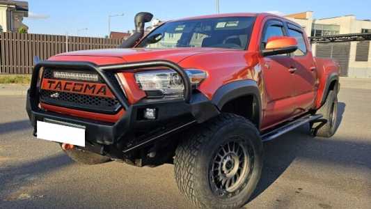 Toyota Tacoma III, 2016, пробег 87000 км Toyota Tacoma III, 2016, пробег 87000 км