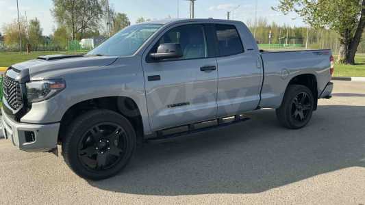 Toyota Tundra II 2-й рестайлинг