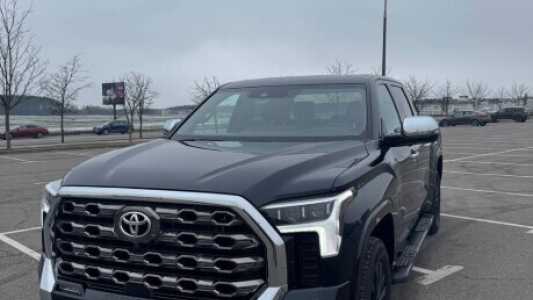 Toyota Tundra III, 2022, пробег 20000 км