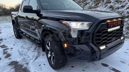Toyota Tundra III