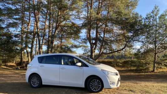 Toyota Verso I  Рестайлинг, 2016, пробег 188000 км