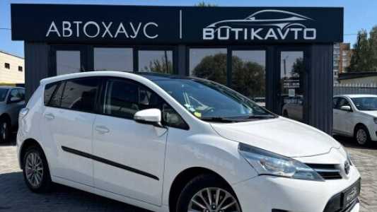 Toyota Verso I  Рестайлинг, 2016, пробег 220000 км