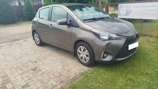 Toyota Yaris III (XP130) 2-й рестайлинг, 2020, пробег 116000 км Toyota Yaris III (XP130) 2-й рестайлинг, 2020, пробег 116000 км