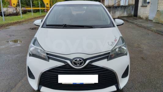 Toyota Yaris III (XP130) Рестайлинг