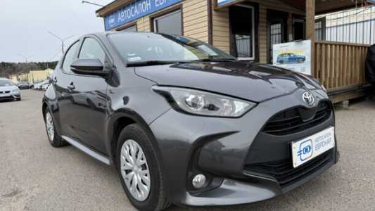 Toyota Yaris IV (XP210), 2021, пробег 107770 км Toyota Yaris IV (XP210), 2021, пробег 107770 км