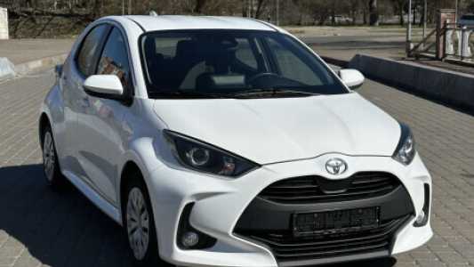 Toyota Yaris IV (XP210), 2021, пробег 78600 км Toyota Yaris IV (XP210), 2021, пробег 78600 км