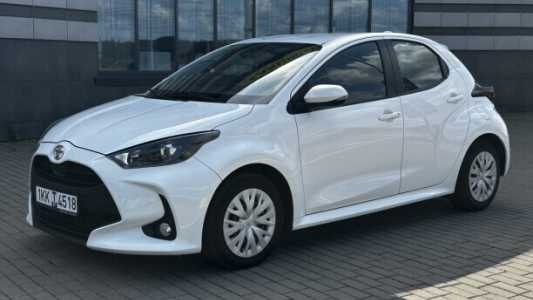 Toyota Yaris IV (XP210), 2021, пробег 83000 км