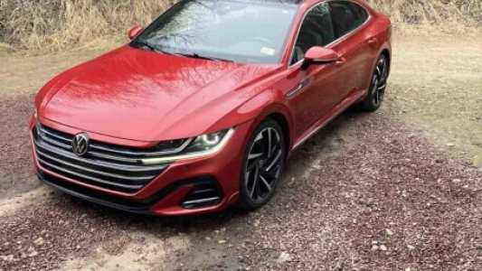 Volkswagen Arteon I Рестайлинг, 2020, пробег 93500 км Volkswagen Arteon I Рестайлинг, 2020, пробег 93500 км
