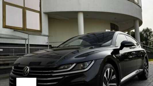 Volkswagen Arteon I Рестайлинг, 2021, пробег 103661 км Volkswagen Arteon I Рестайлинг, 2021, пробег 103661 км