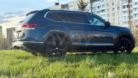 Volkswagen Atlas I