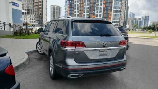 Volkswagen Atlas I Рестайлинг, 2021, пробег 148000 км Volkswagen Atlas I Рестайлинг, 2021, пробег 148000 км