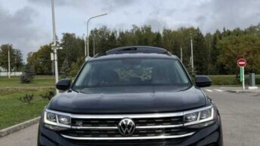 Volkswagen Atlas I Рестайлинг, 2022, пробег 23000 км Volkswagen Atlas I Рестайлинг, 2022, пробег 23000 км