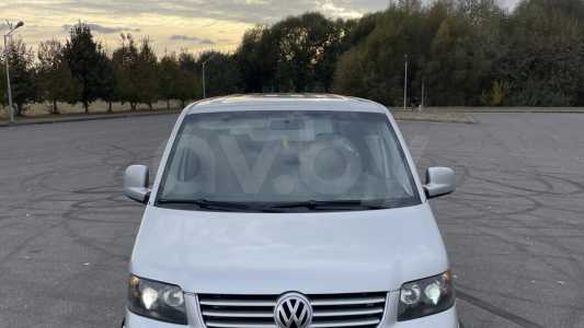 Volkswagen Caravelle T5