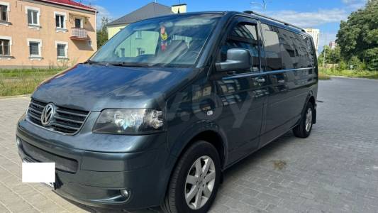 Volkswagen Caravelle T5