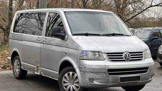 Volkswagen Caravelle T5