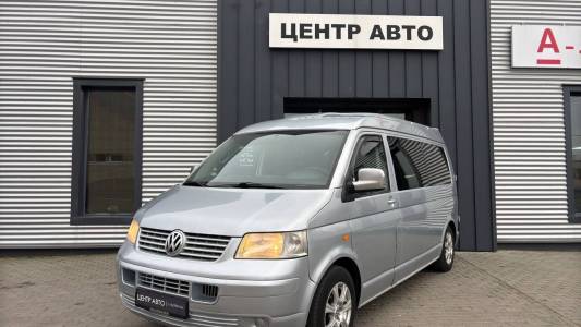 Volkswagen Caravelle T5