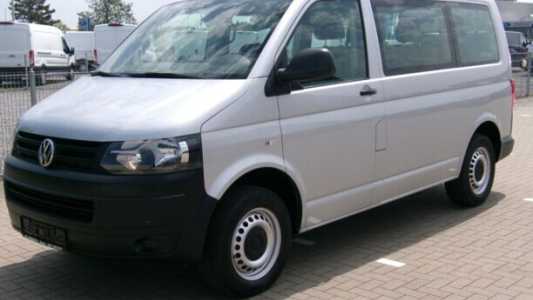 Volkswagen Caravelle T5 Рестайлинг, 2015, пробег 235400 км Volkswagen Caravelle T5 Рестайлинг, 2015, пробег 235400 км