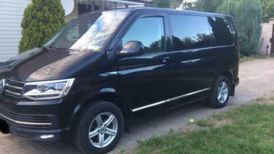 Volkswagen Caravelle T6, 2017, пробег 188000 км Volkswagen Caravelle T6, 2017, пробег 188000 км
