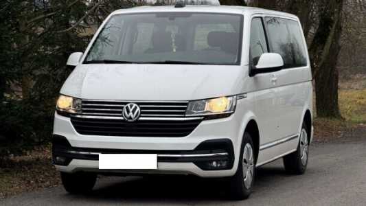 Volkswagen Caravelle T6.1 Рестайлинг, 2022, пробег 68000 км Volkswagen Caravelle T6.1 Рестайлинг, 2022, пробег 68000 км