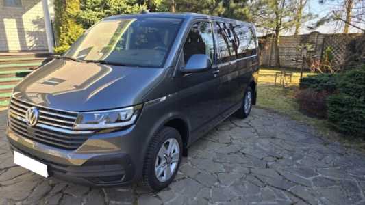 Volkswagen Caravelle T6.1 Рестайлинг, 2022, пробег 8000 км Volkswagen Caravelle T6.1 Рестайлинг, 2022, пробег 8000 км