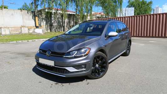 Volkswagen Golf Alltrack II