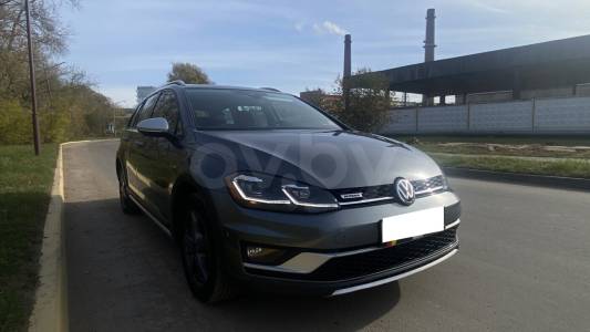 Volkswagen Golf Alltrack II