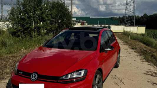 Volkswagen Golf GTI VII