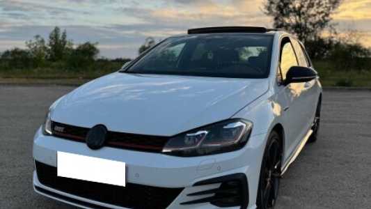 Volkswagen Golf GTI VII Рестайлинг, 2020, пробег 17447 км Volkswagen Golf GTI VII Рестайлинг, 2020, пробег 17447 км