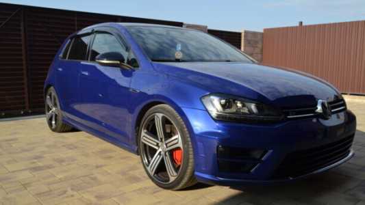 Volkswagen Golf R VII, 2015, пробег 116000 км Volkswagen Golf R VII, 2015, пробег 116000 км