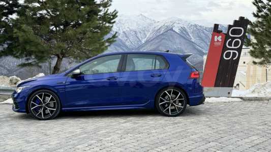 Volkswagen Golf R VIII